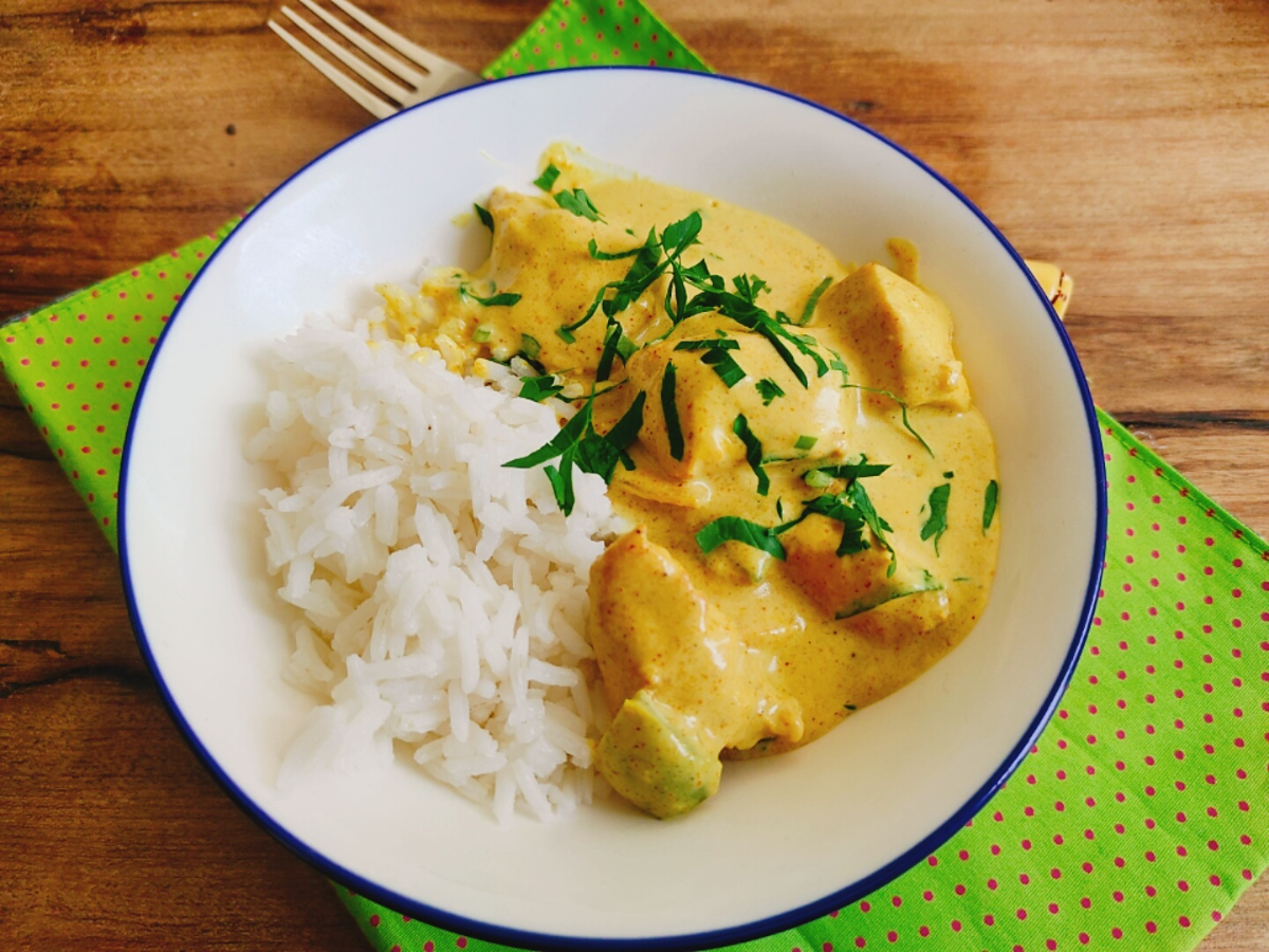 Frango ao Curry com Arroz Jasmine